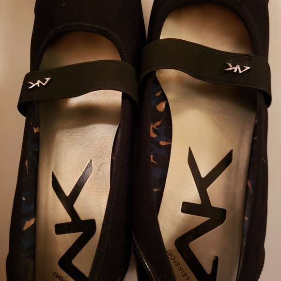 Anne Klein Sport Black Fabric & Patent Casual Dressy Shoes Size 9 1/2M - Picture 4 of 9